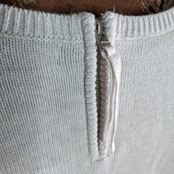 Tahari Medium Knit Color‎ Block Knit Sweater w/ Zipper Close on Back - Picture 4 of 10